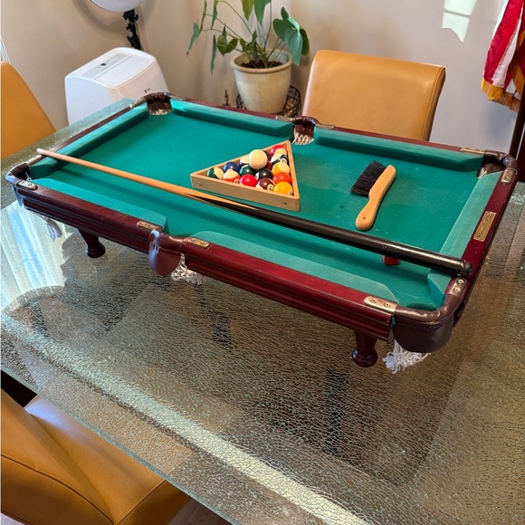 Billiard Tabletop Pool Table - Picture 9 of 9